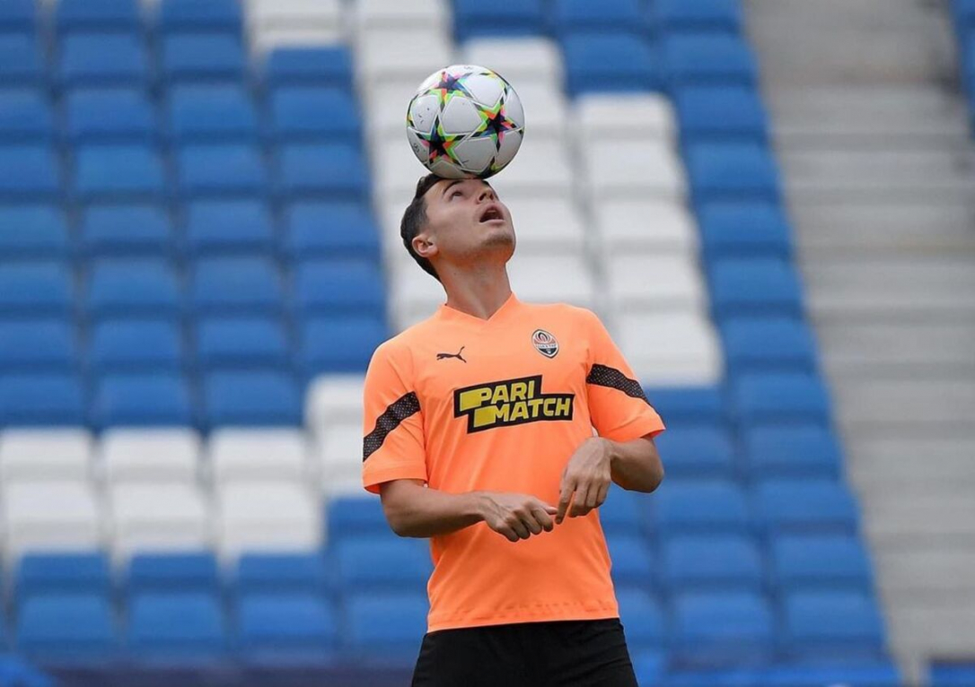 Тренер «Нефтчи» поддерживает трансфер украинского хавбека