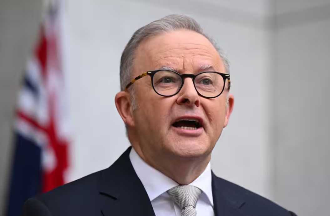 Премьер Австралии покаялся перед еврейской общиной после теракта