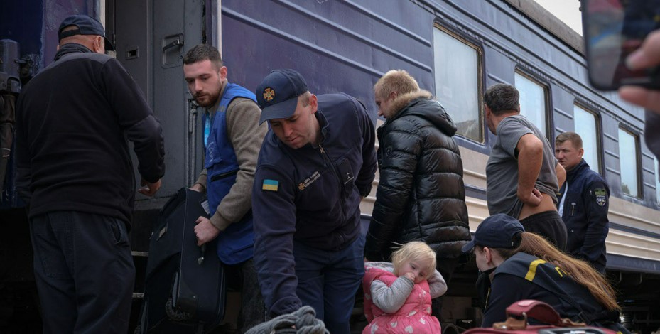 В Днепропетровской и Черниговской областях Украины объявлена обязательная эвакуация