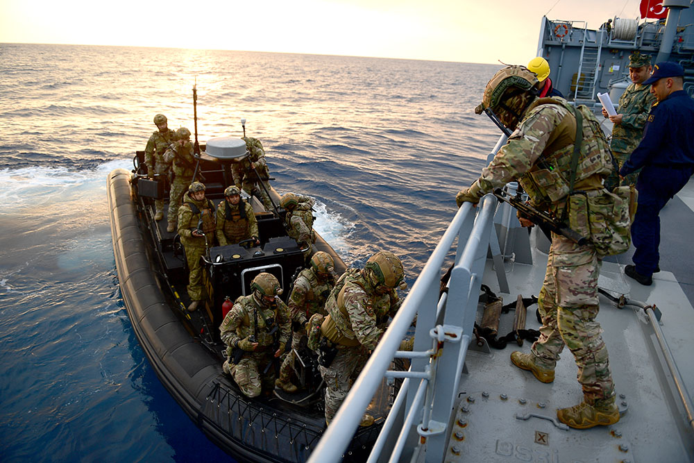 Турция, Азербайджан, США и Пакистан провели военно-морские маневры