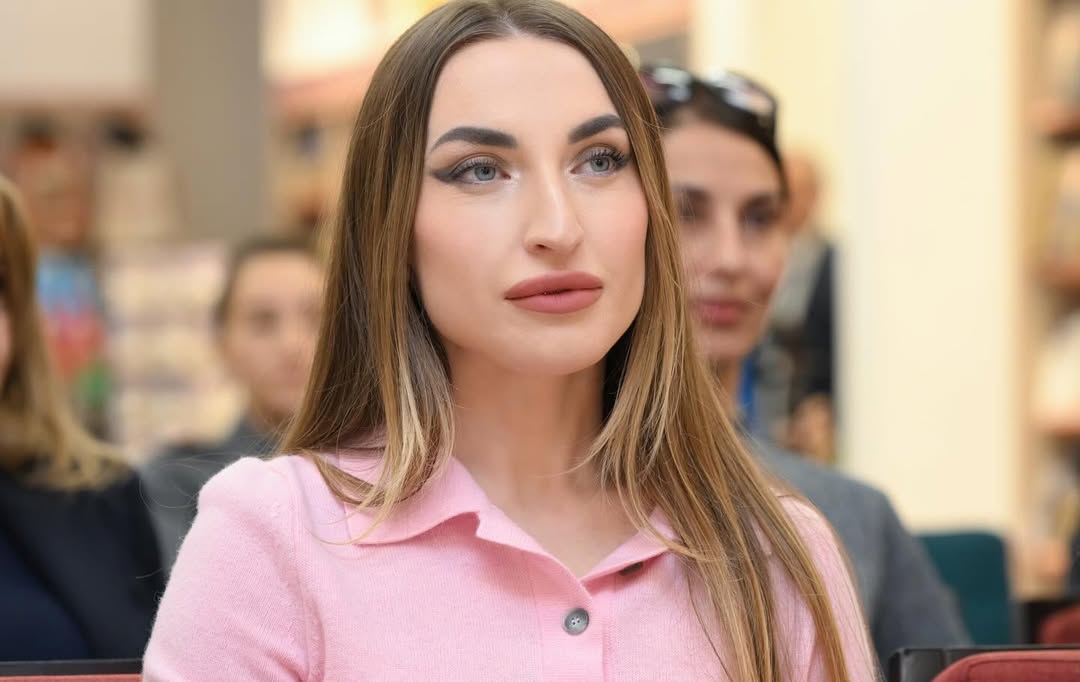 Алёна Алиева обнародовала публикацию по случаю дня рождения Ильхама Алиева