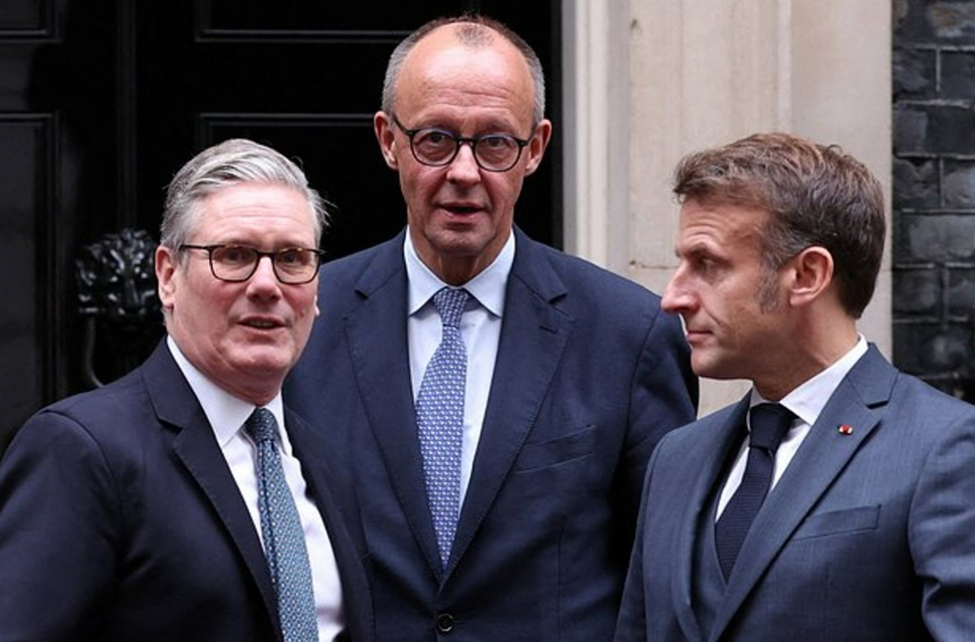 Мерц, Макрон и Стармер проиграли Трампу в глазах своих граждан