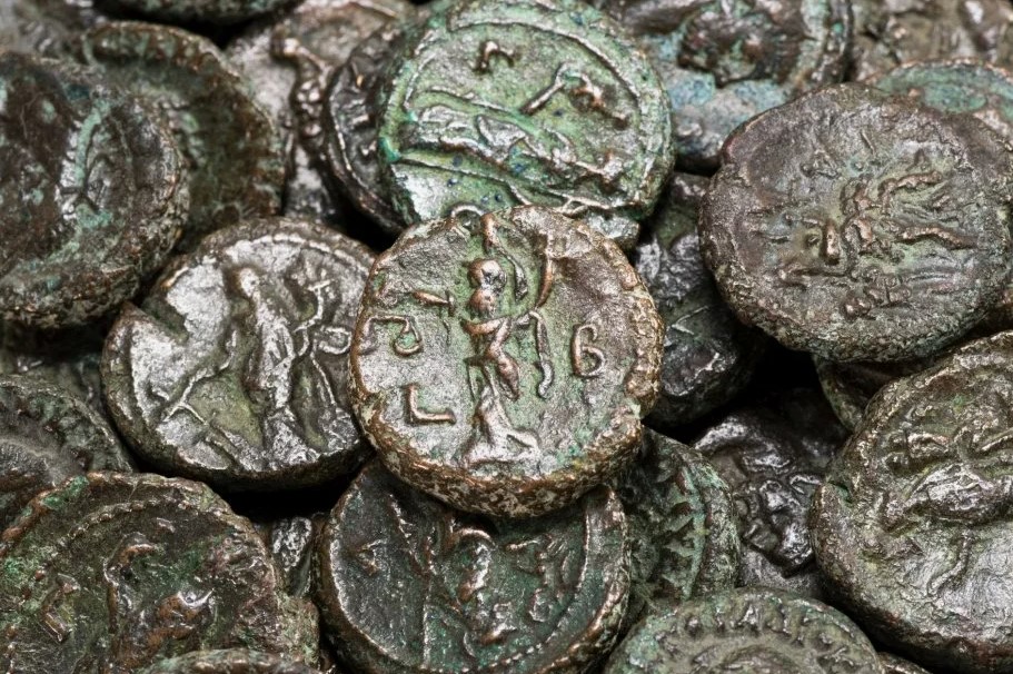 Археолог рассказал, что ждет человека, спрятавшего от государства артефакт