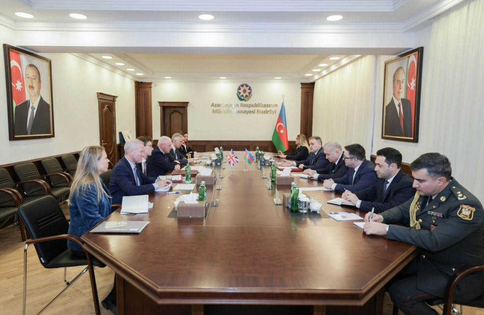 Британский госминистр указал на устойчивое развитие азербайджанского оборонпрома