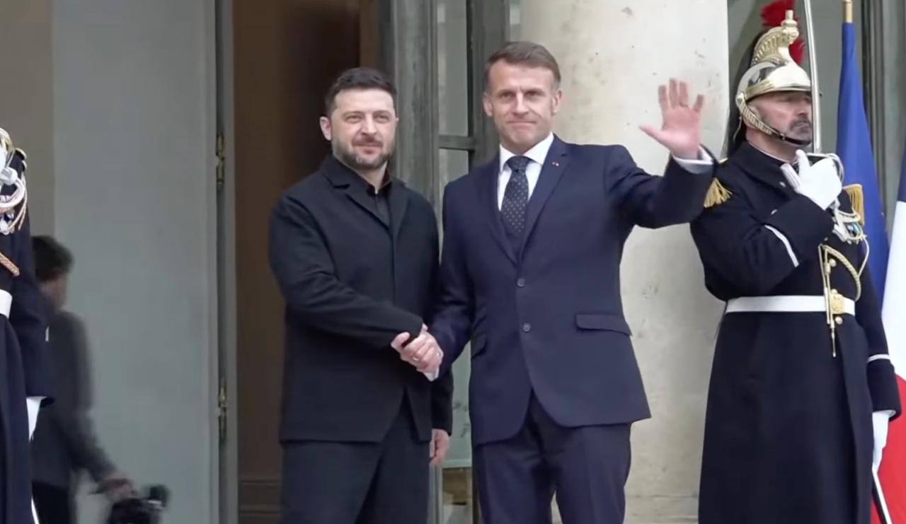 Зеленский встретился с Макроном
