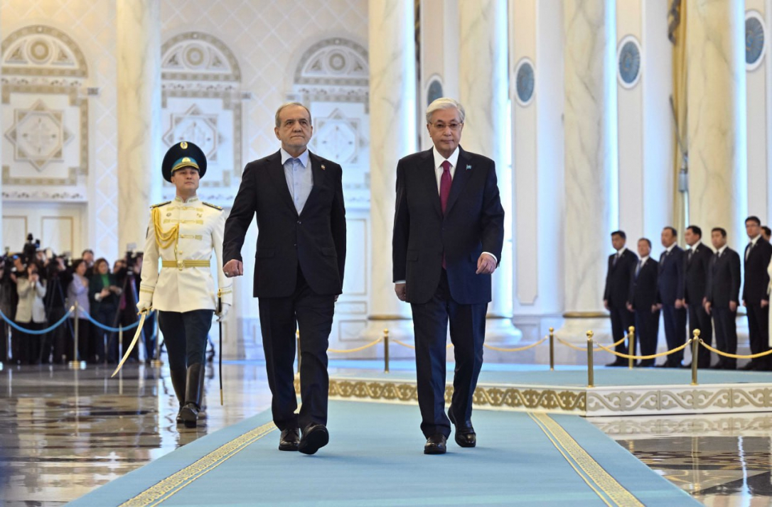 Токаев Пезешкиану: В иранских архивах хранятся важные памятники казахской истории