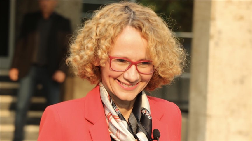 Замгенсека НАТО посетит Азербайджан