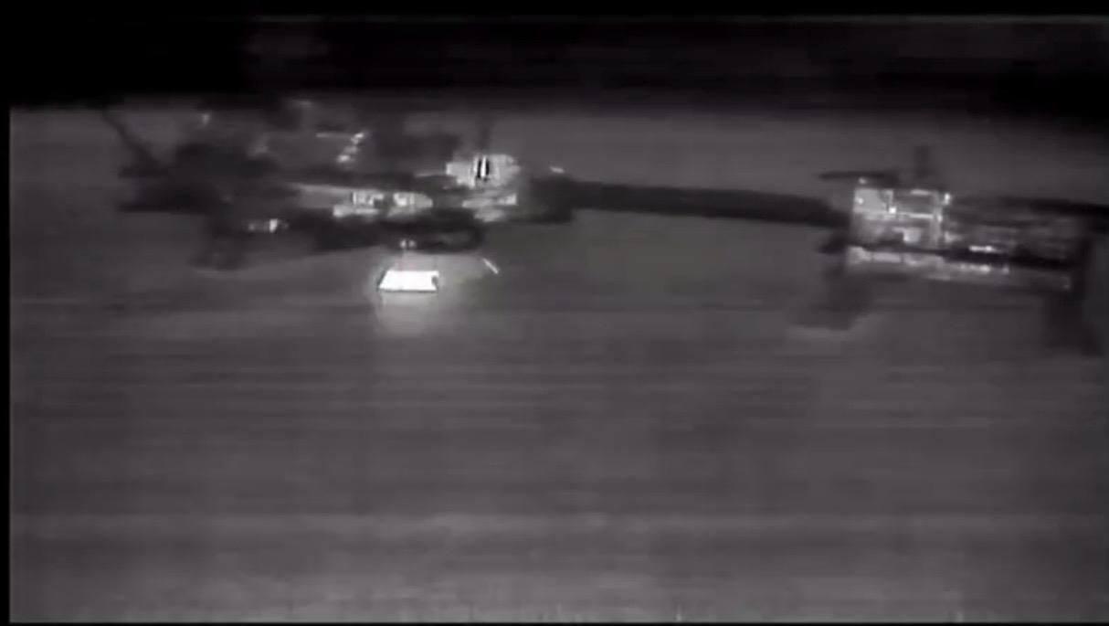 Украина поразила нефтедобывающую платформу на Каспии