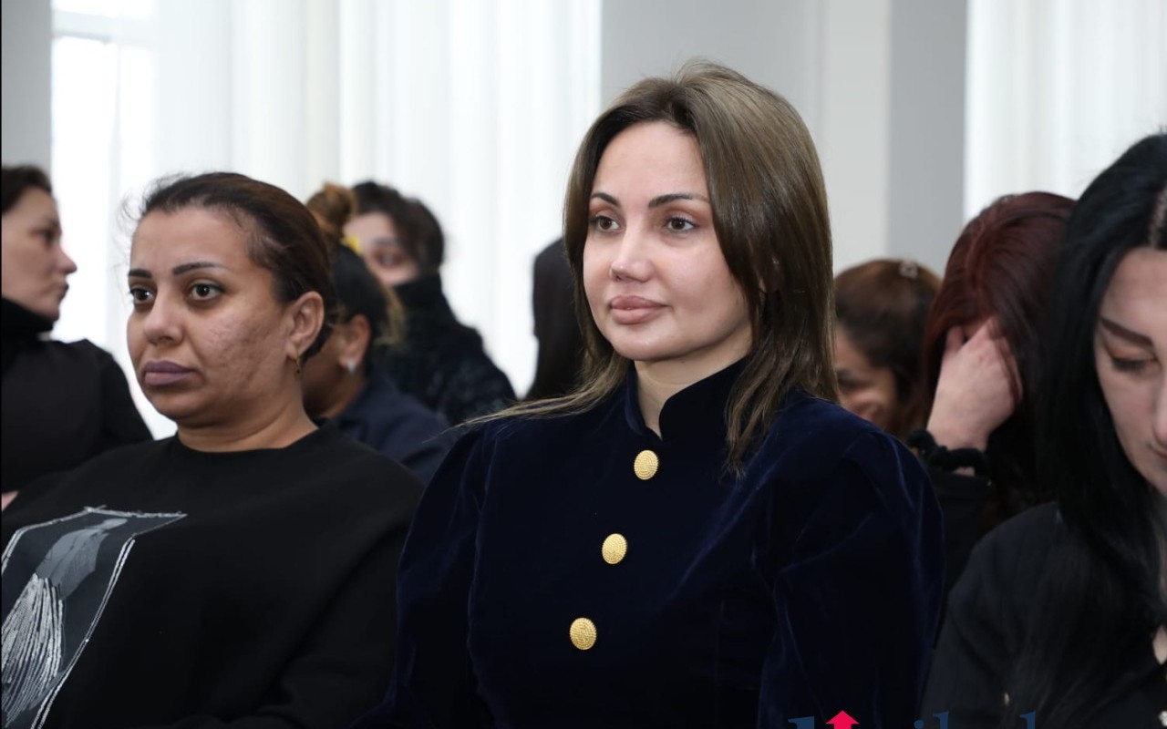 Певица Дениз Асадова, которая нанесла миллионный ущерб государству, попала под амнистию