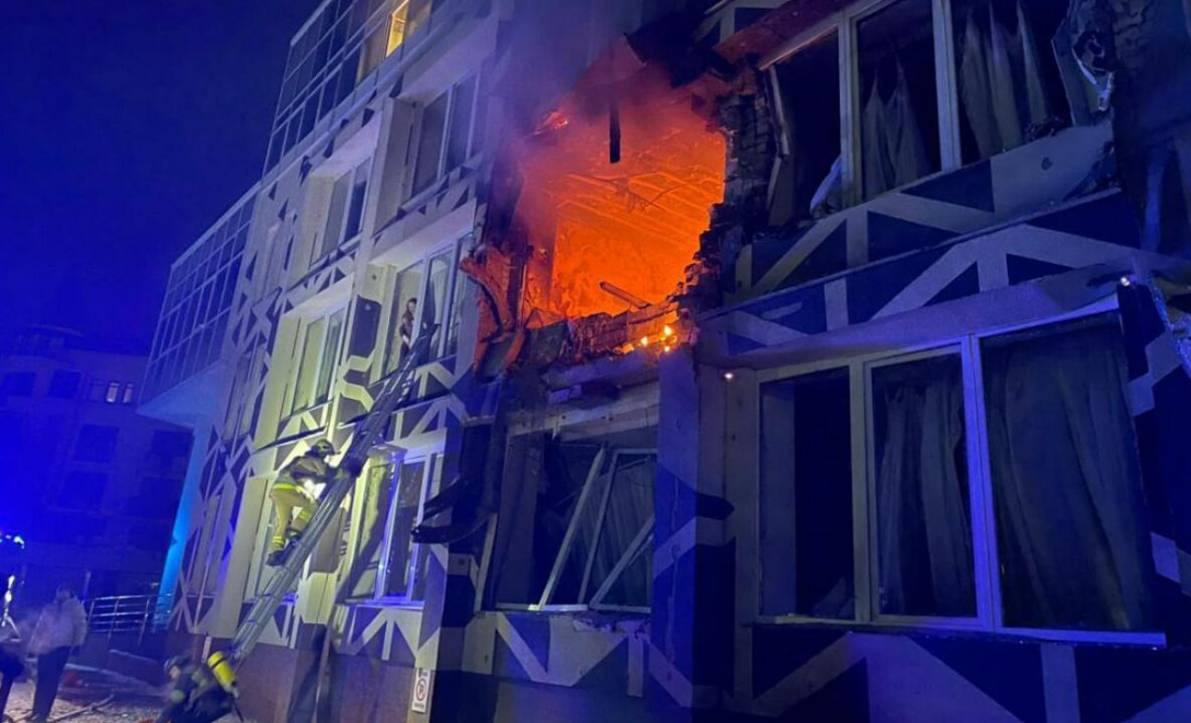 Россия ударила по больнице в Киеве: есть жертвы