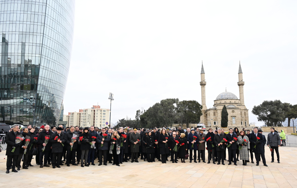 Посол Индии не стал посещать Аллею шехидов вместе с другими дипломатами