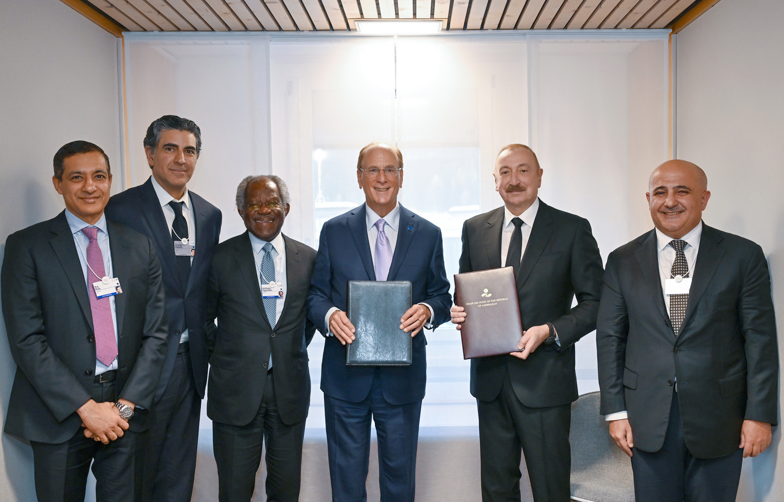 Президент Алиев провел переговоры с руководителями BlackRock и Global Infrastructure Partners