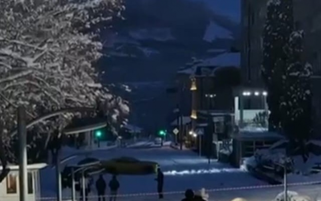 В Ханкенди водителя арестовали за дрифт на льду