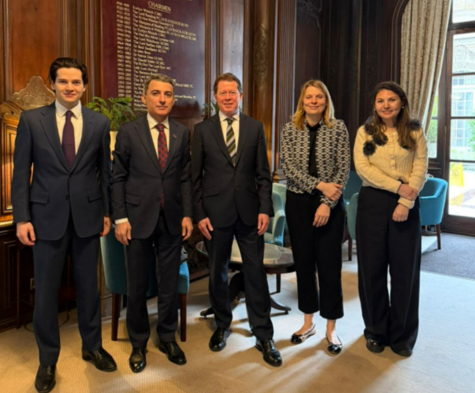 Азербайджан и Великобритания восстановили работу межпарламентской группы