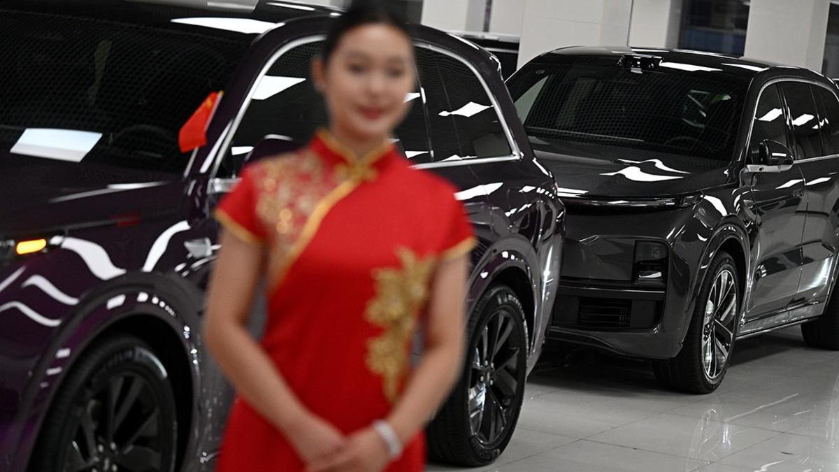 В России сотнями закрываются салоны китайских автомобилей