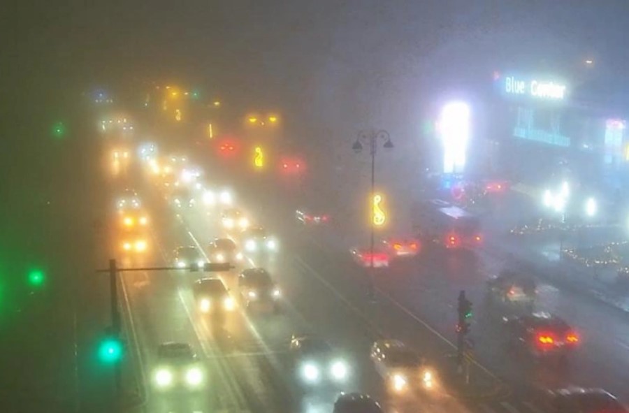 Трасса в аэропорт под особым вниманием из-за сильного тумана