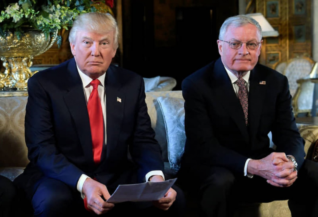 Трамп назвал Кита Келлога «идиотом»