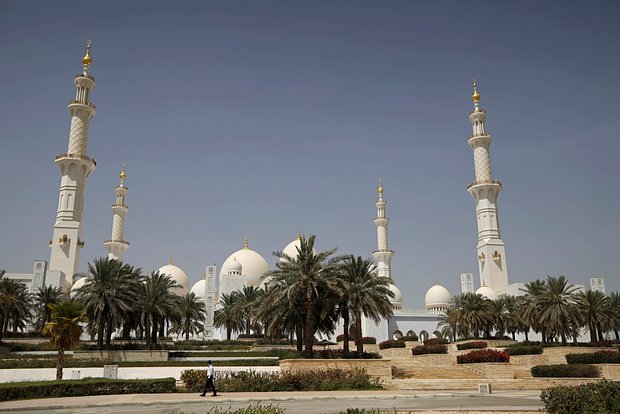 Переговоры России, Украины и США в Абу-Даби начались 2 Переговоры России, Украины и США в Абу-Даби начались