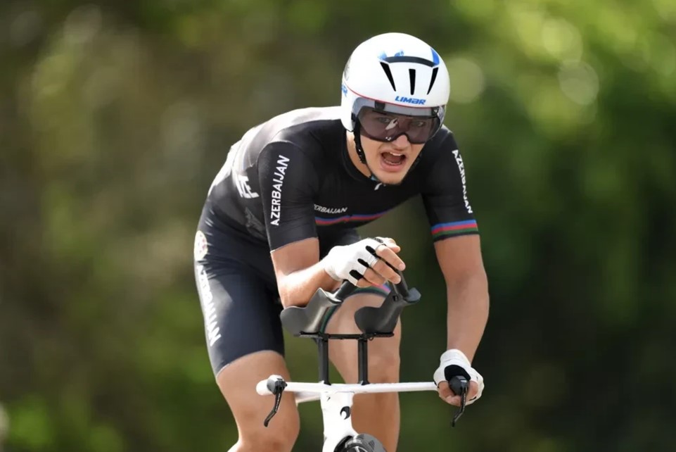 Азербайджанского велогонщика отстранили на три года за допинг