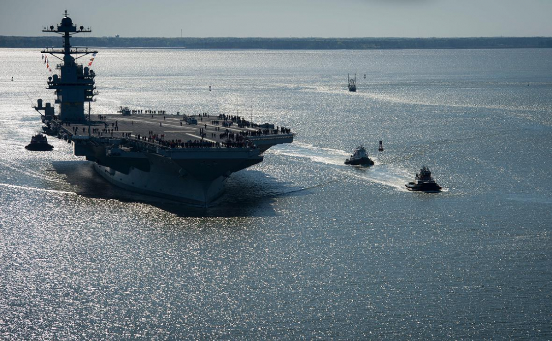 Пентагон перебрасывает авианосную группу ближе к Ирану