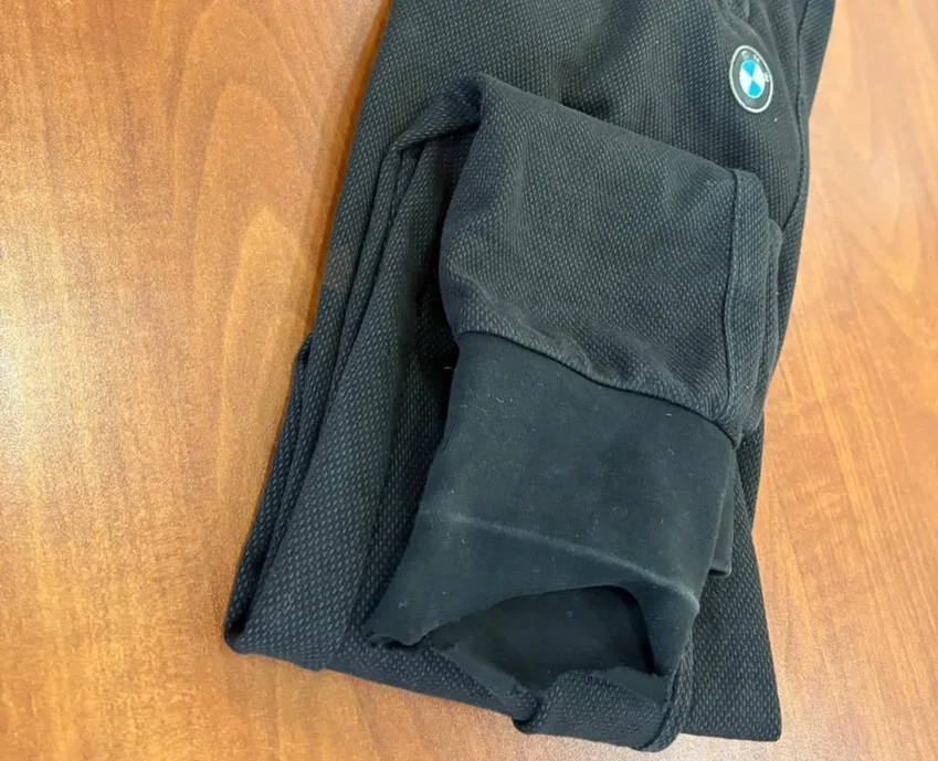 В Баку мать принесла в изолятор сыну штаны с наркотиками