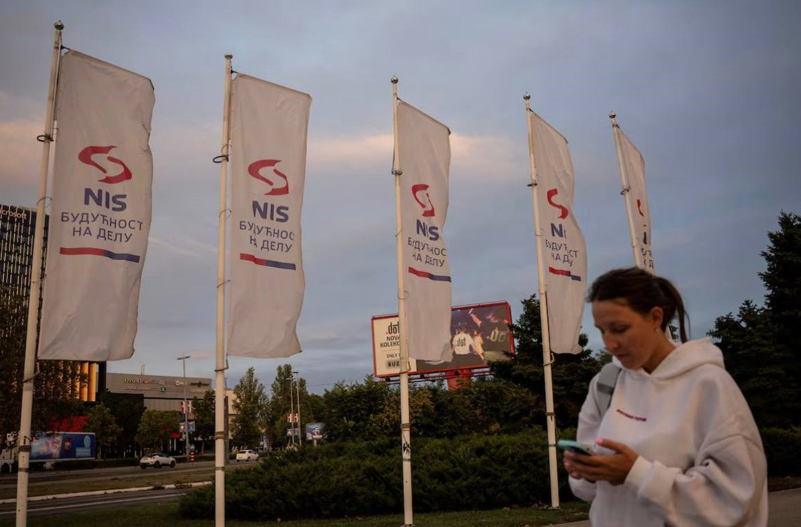 "Газпром" и MOL заключают стратегическую сделку с участием Белграда