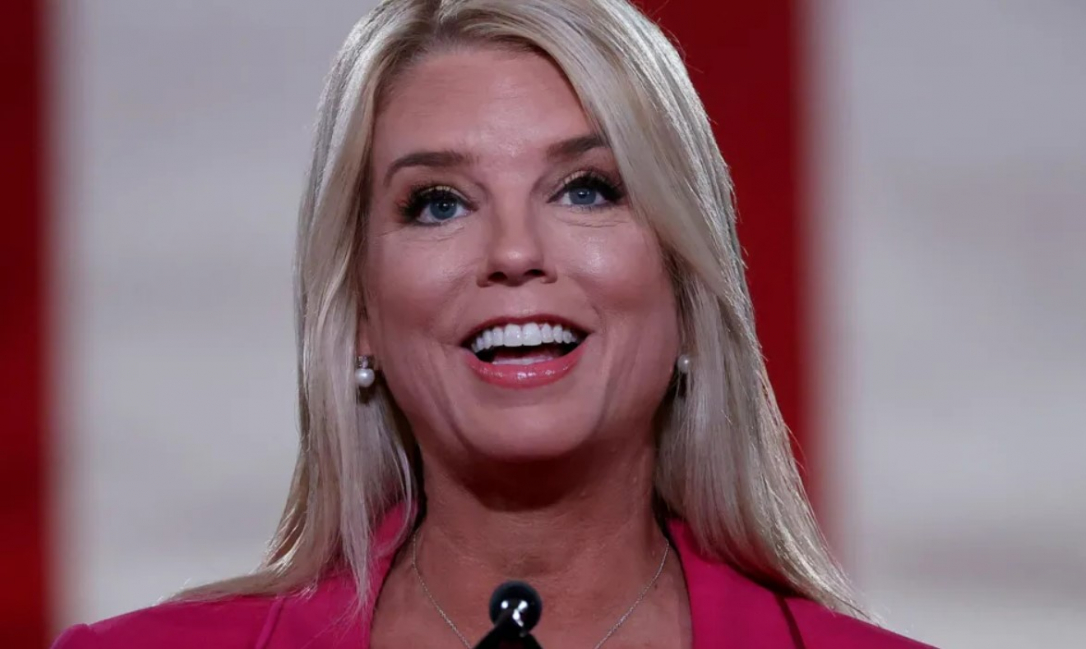 Генпрокурор США уходит в отставку