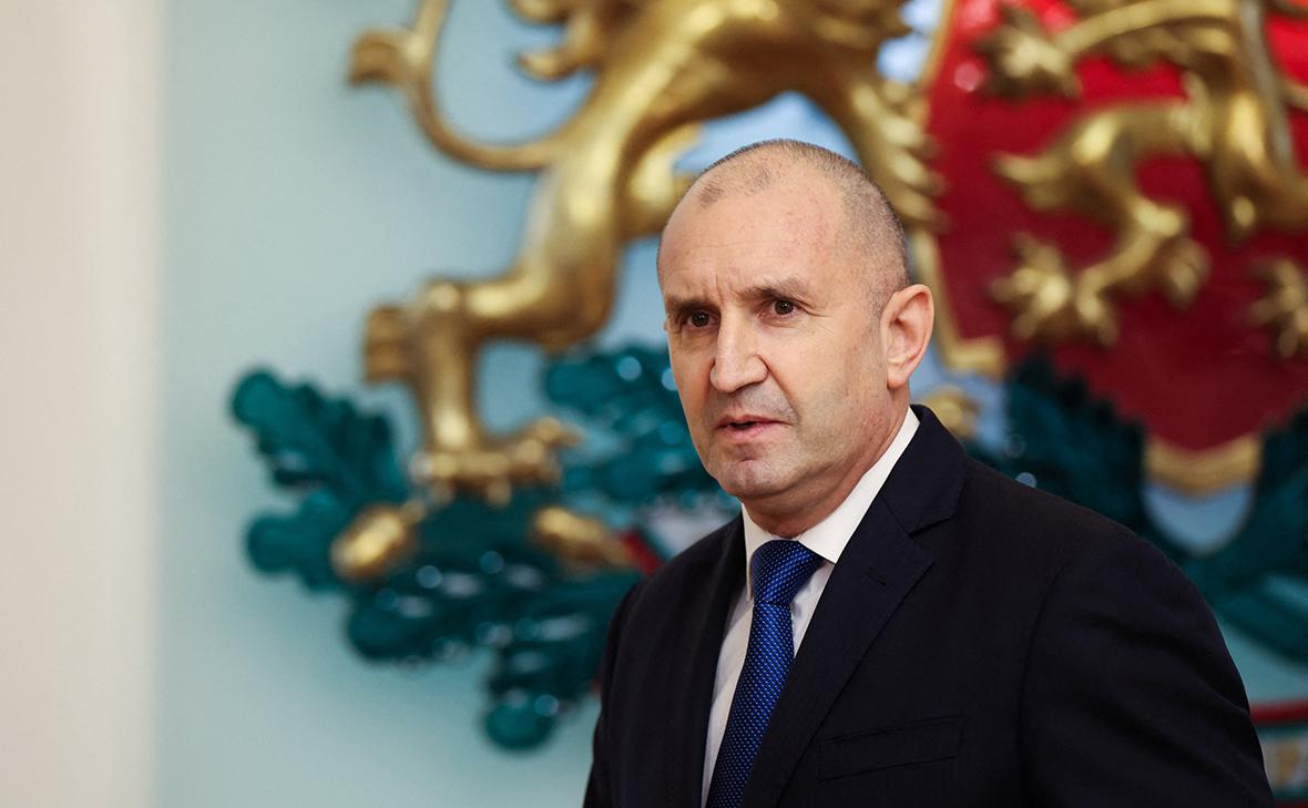 Президент Болгарии подал в отставку