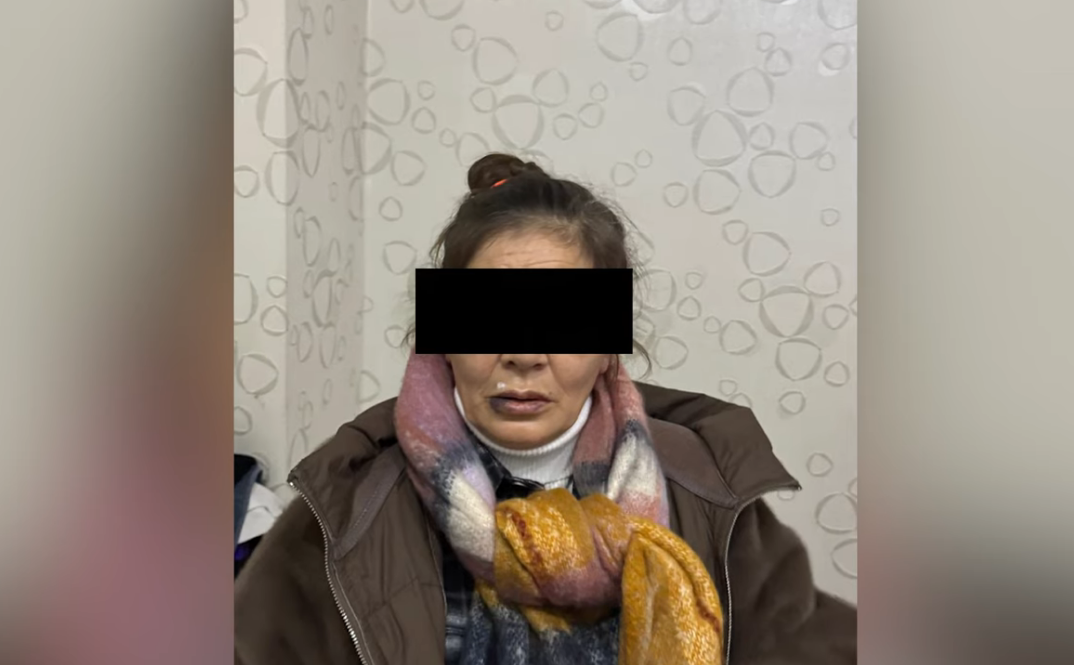 В Баку женщина нашла незакрытую дверь и обокрала квартиру