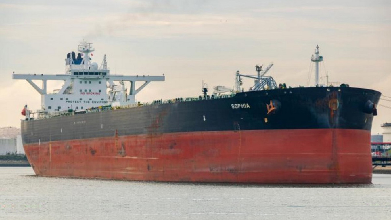 США впервые вернули Венесуэле захваченный танкер