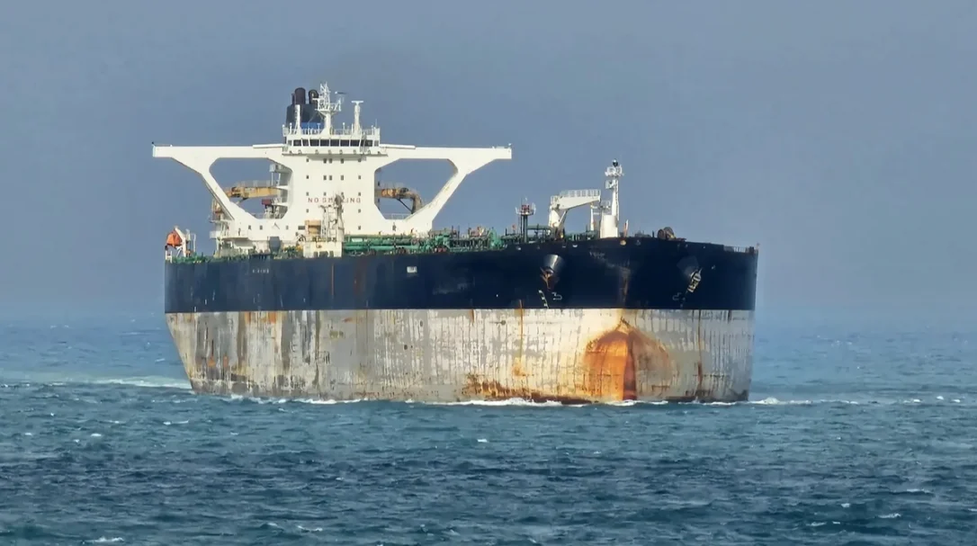Москва заявила о преследовании российского танкера военными США и НАТО