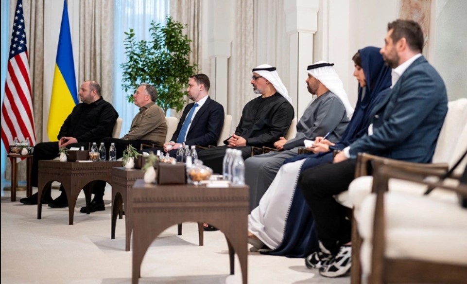 Переговоры в Абу-Даби — реакция Украины на давление США
