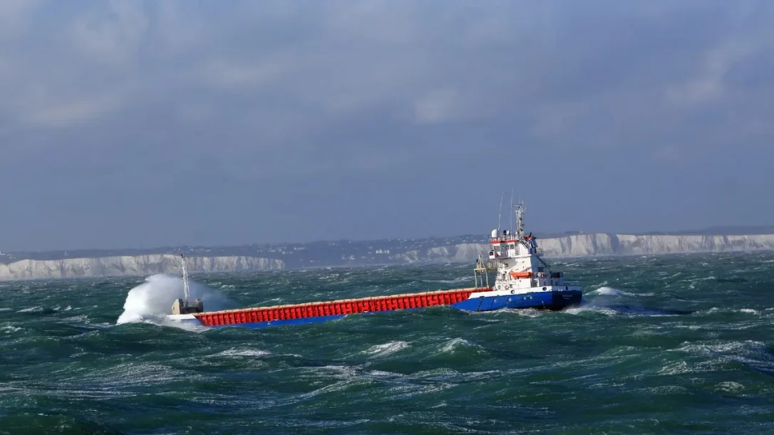 сухогруз Rona