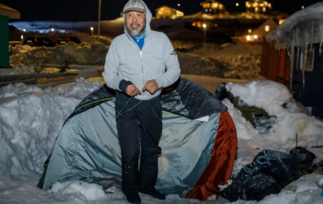 Гренландец выбирает гражданство США, чтобы выйти из нищеты