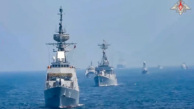 Китай, Иран и Россия начали военные учения против пиратов