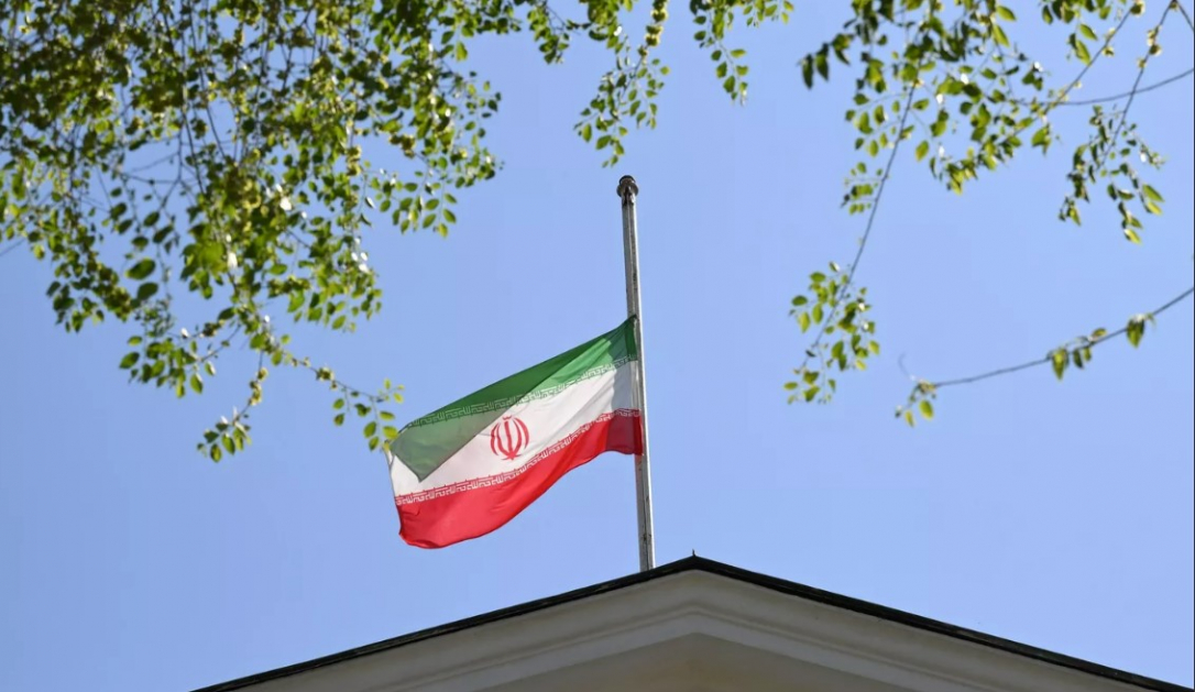 Иран на три дня погружается в траур