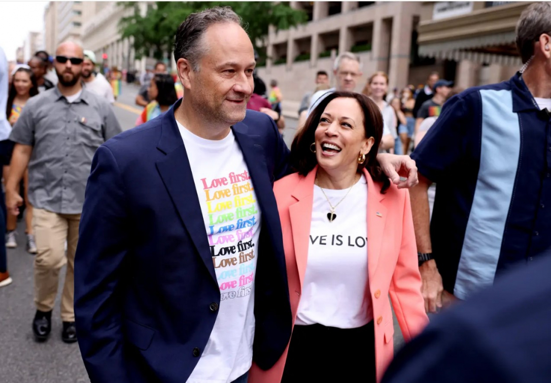 Харрис купила особняк в Малибу с эксклюзивным доступом к пляжу