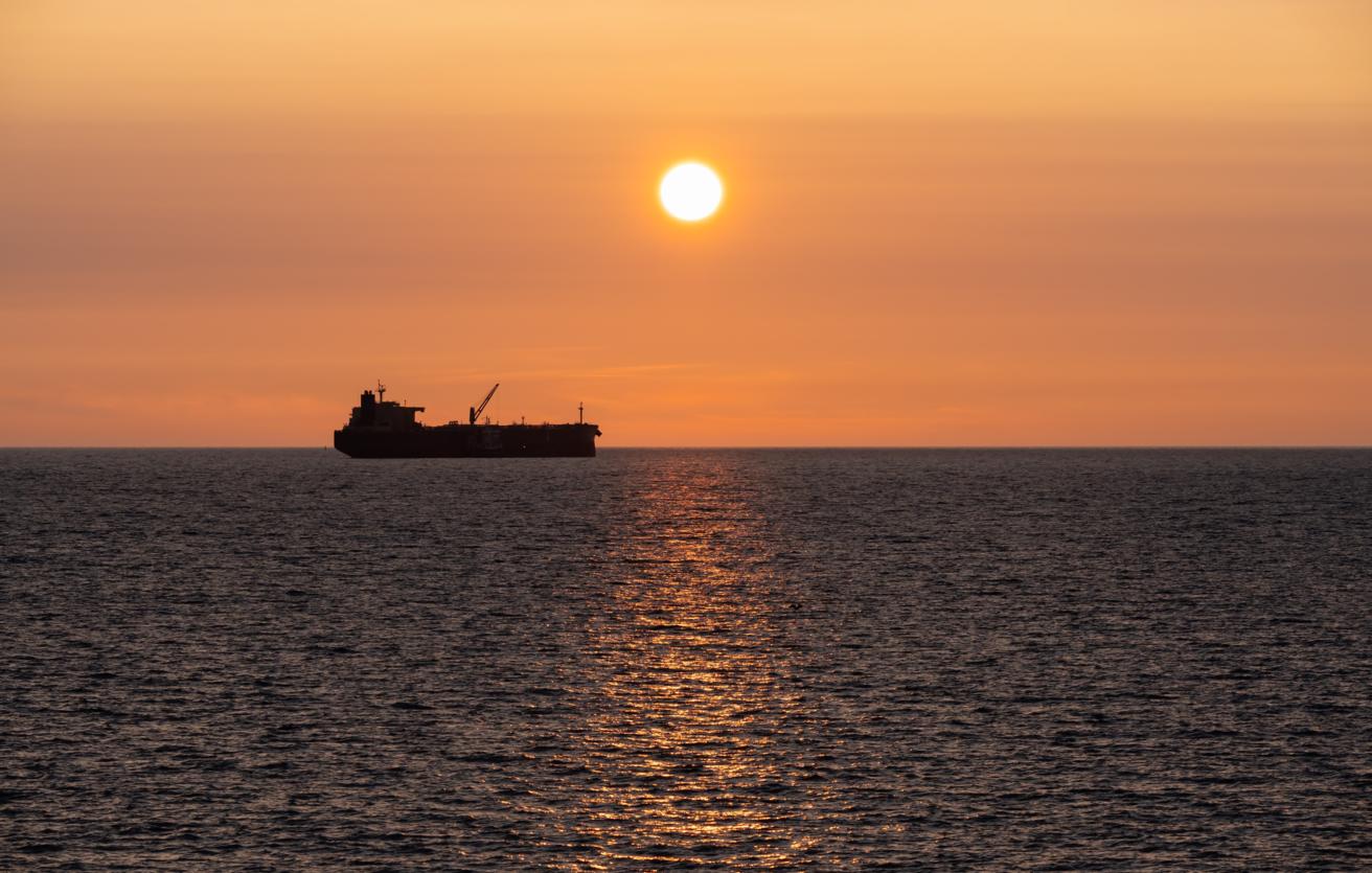 США захватили танкер Olina