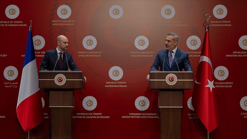 Париж призывает к открытию границ между странами Южного Кавказа