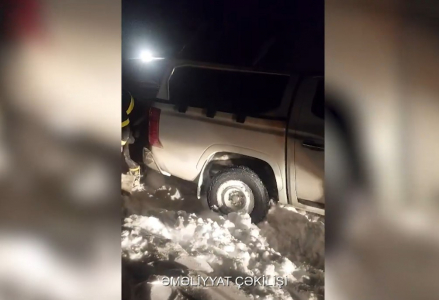 Спасатели помогли гражданам выбраться из ледяной ловушки в Физулинском районе