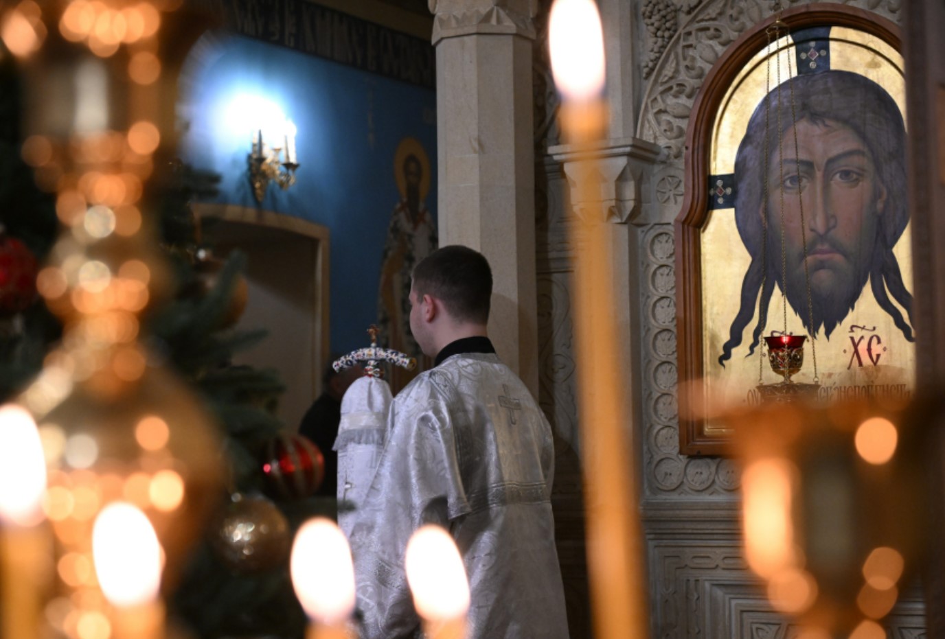 Православные христиане отмечают Рождество