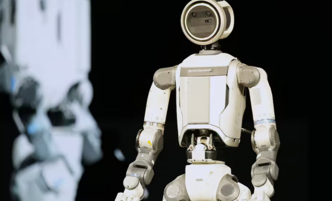 Atlas против Tesla: Boston Dynamics усилила гонку роботов