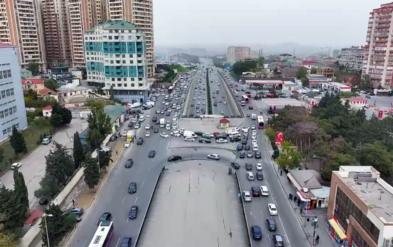 На "Шемахинке" устанавливают светофоры