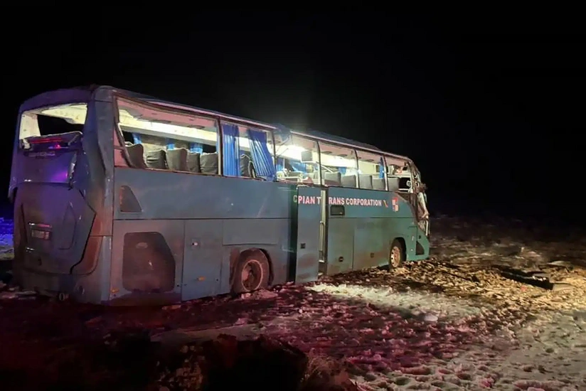 В Казахстане перевернулся пассажирский автобус: есть погибшие