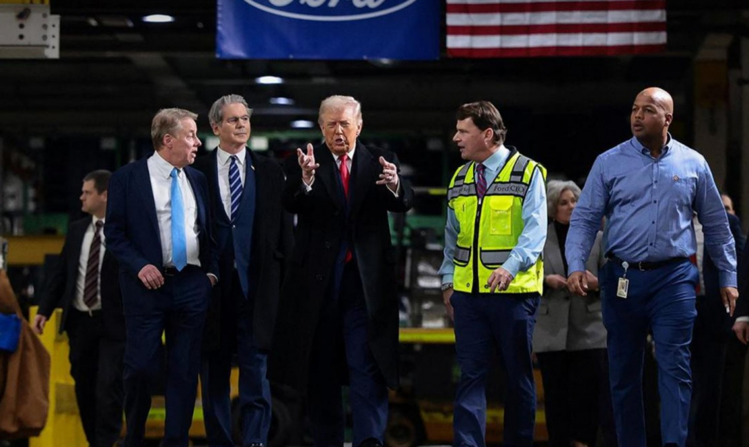 Перепалка с Трампом обернулась для американского рабочего финансовым потоком