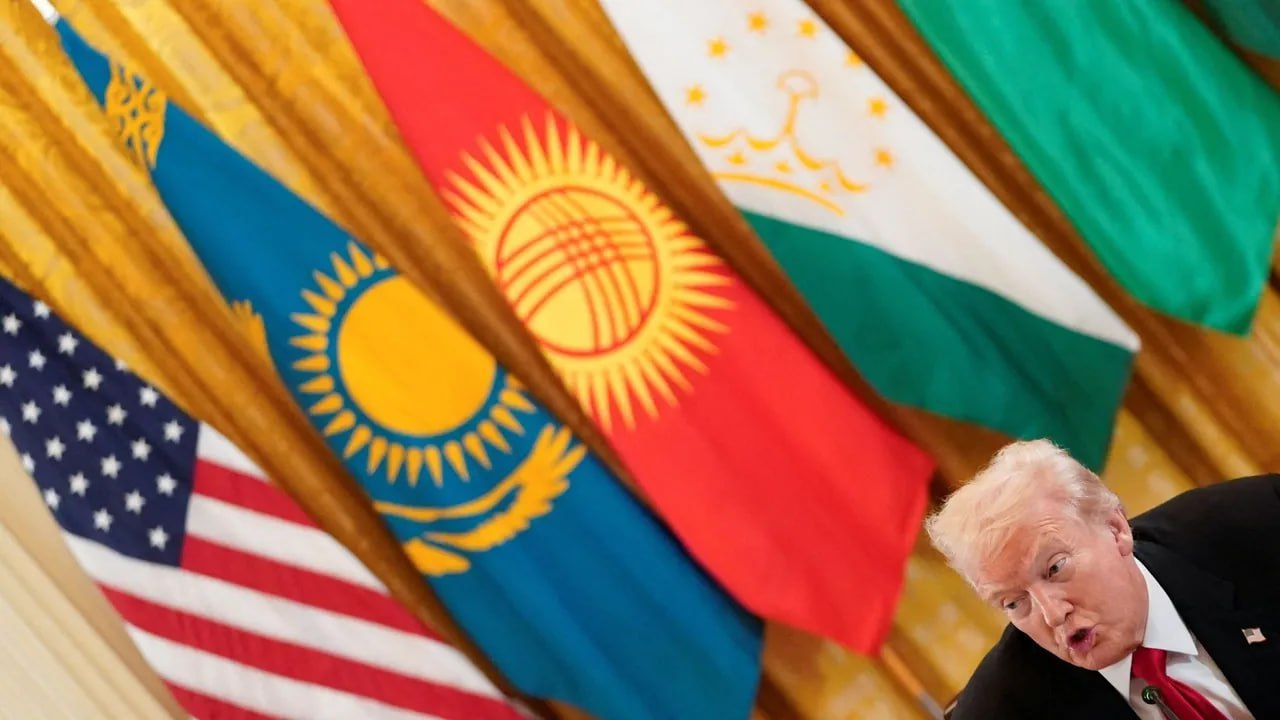 Госдеп США утвердил визовый залог до 15 тыс. долларов для граждан стран ЦА