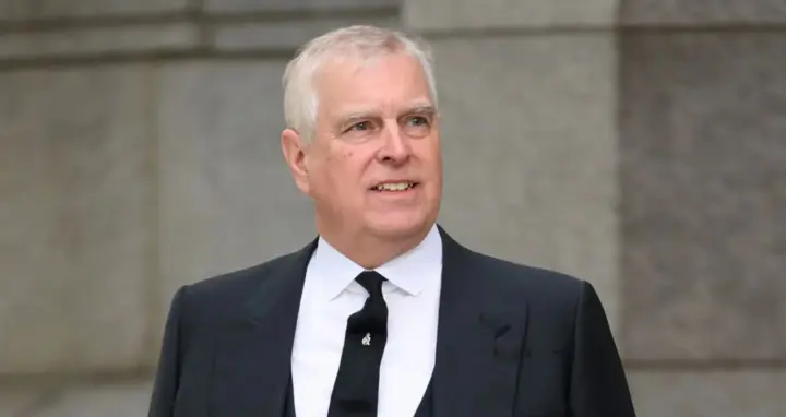 В Британии создали подразделение по расследованию связей брата короля с Эпштейном