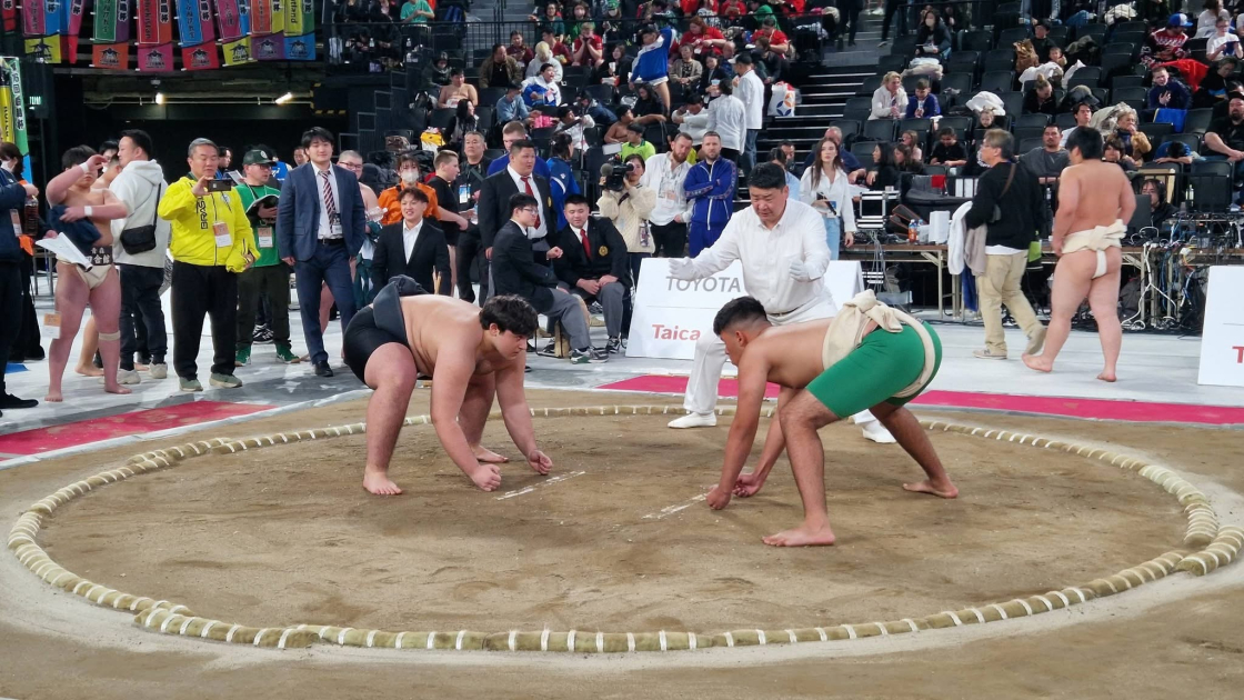Азербайджанский сумоист впервые выступил на кубке Хакухо