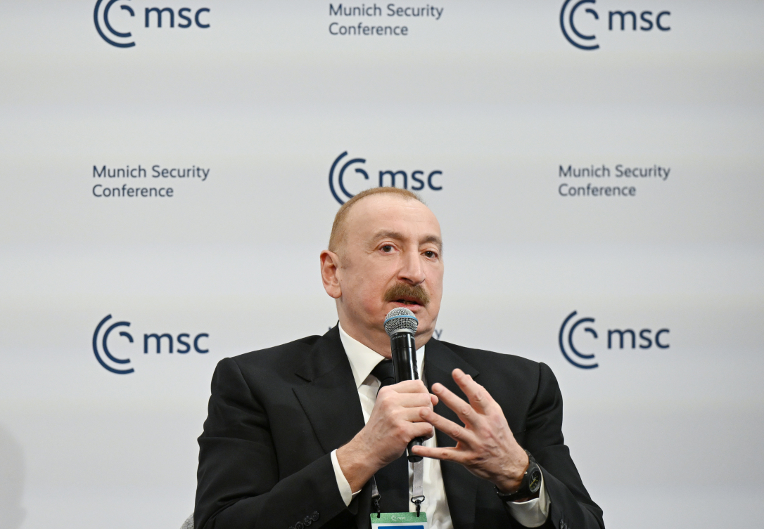 Алиев рассказал, как Азербайджан превращается в транспортный узел