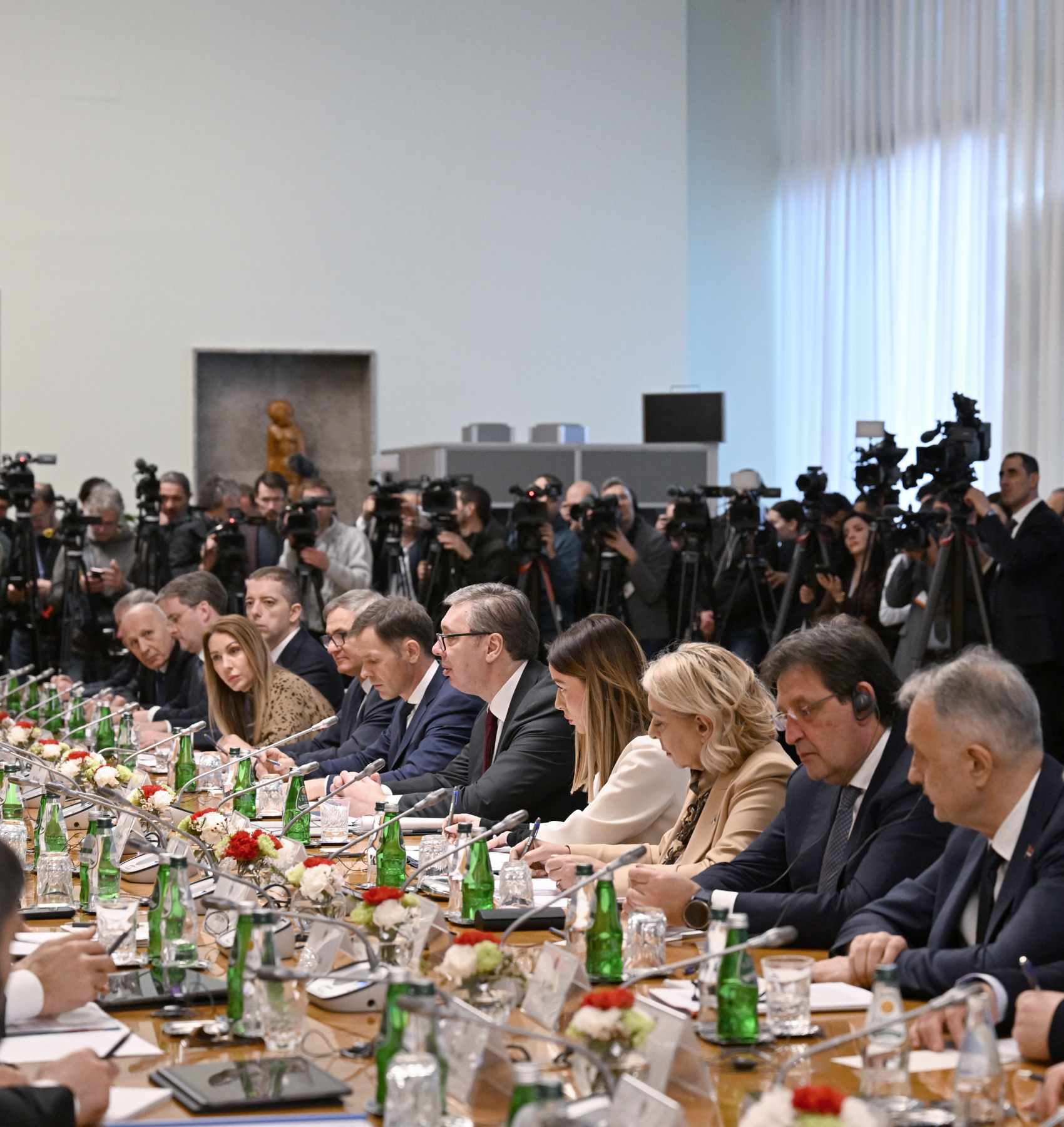 Ильхам Алиев встретился с Вучичем